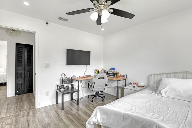 2055 SE West Dunbrooke Circle, Port St. Lucie, Port St Lucie, FL 34952