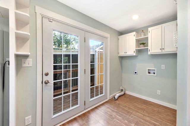 804 Columbus, Newton, KS 67114