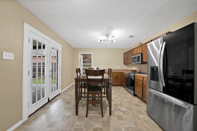 3372 Mojave Drive, Dallas, TX 75241