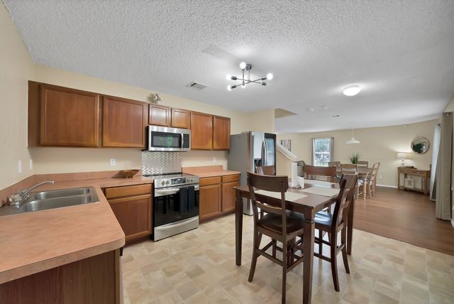3372 Mojave Drive, Dallas, TX 75241