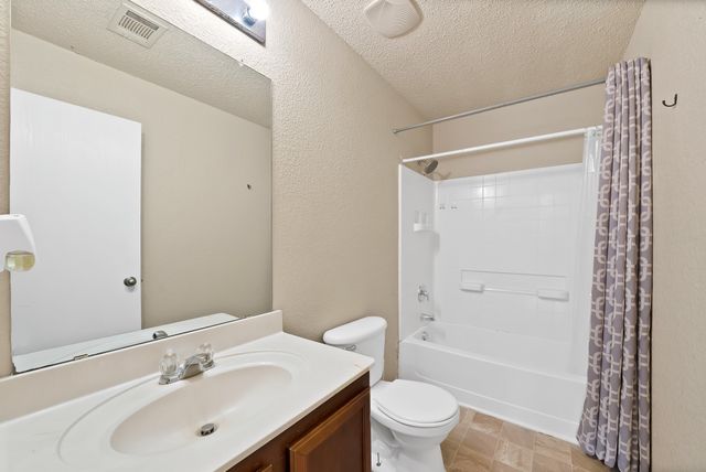 3372 Mojave Drive, Dallas, TX 75241