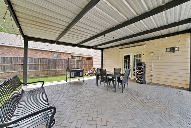 3372 Mojave Drive, Dallas, TX 75241