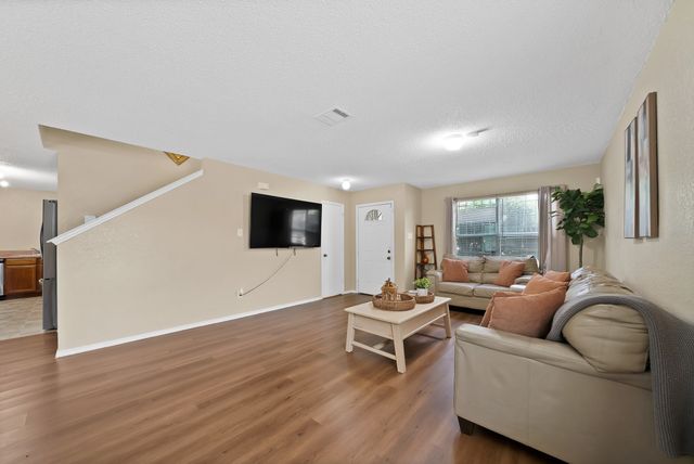 3372 Mojave Drive, Dallas, TX 75241