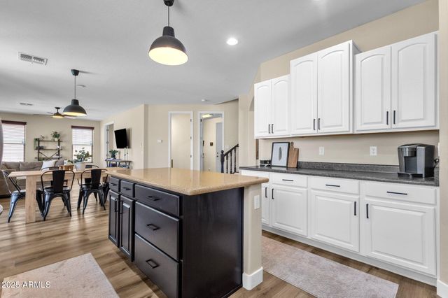 1130 E HARVEST Road, San Tan Valley, AZ 85140