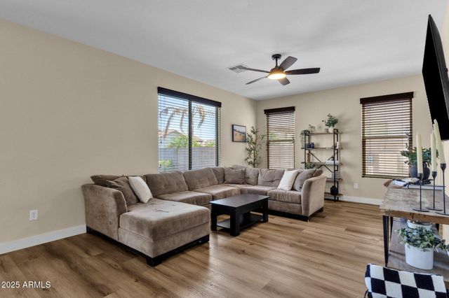 1130 E HARVEST Road, San Tan Valley, AZ 85140