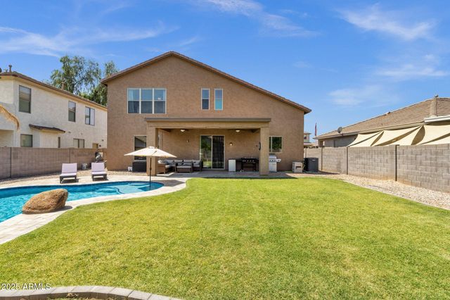 1130 E HARVEST Road, San Tan Valley, AZ 85140