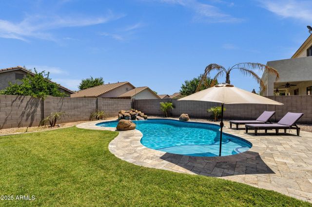 1130 E HARVEST Road, San Tan Valley, AZ 85140