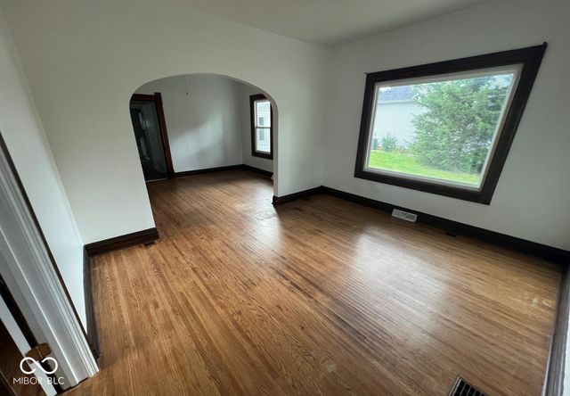 230 S Peru Street, Cicero, IN 46034