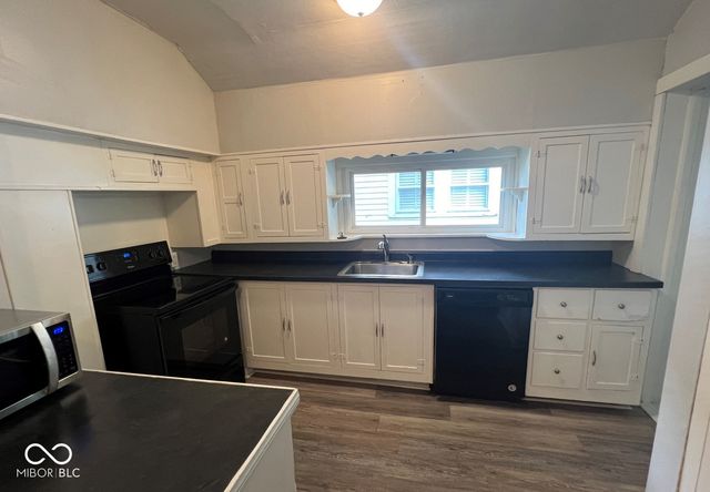 230 S Peru Street, Cicero, IN 46034