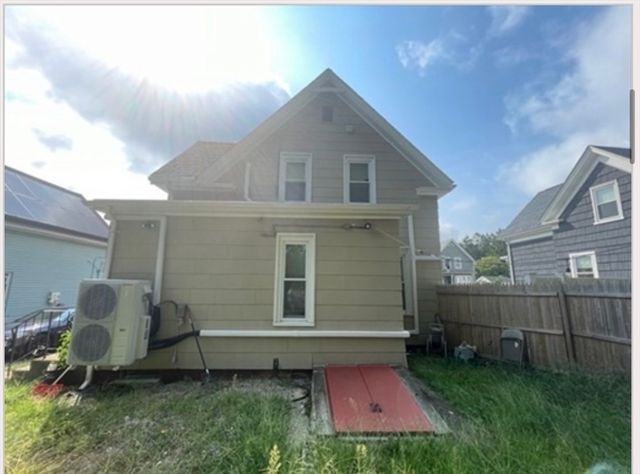 61 Myrtle St, Brockton, MA 02301