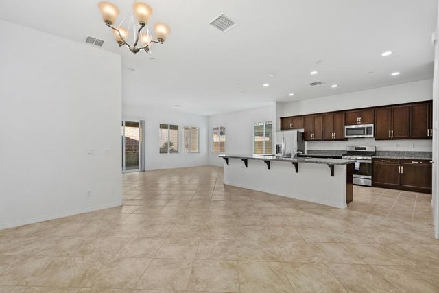 43720 Vacanza Court, Indio, CA 92203