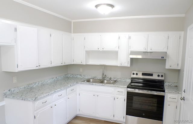 2160 Powell Lane, Montgomery, AL 36110