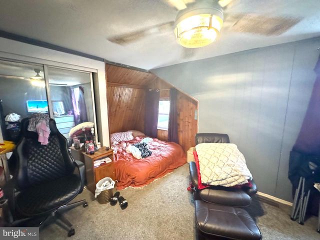 1321 CANTERBURY LN, York, PA 17406