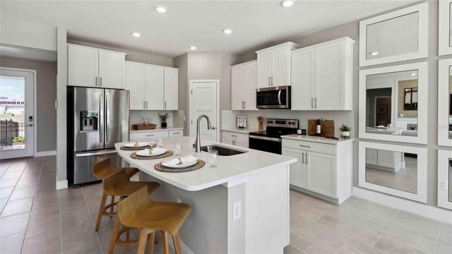 11818 MEMORIAL DRIVE, Brooksville, FL 34613