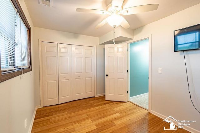 278 Kings Way Road, Canton, MI 48188
