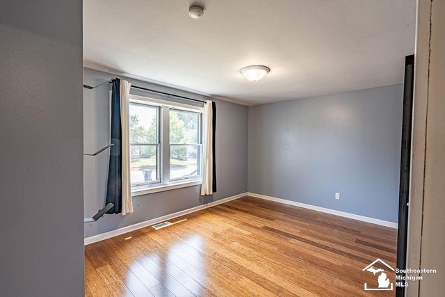 278 Kings Way Road, Canton, MI 48188