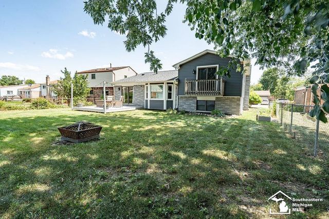 278 Kings Way Road, Canton, MI 48188