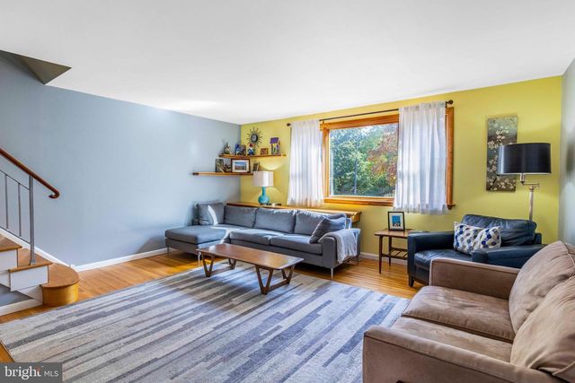6808 HENRY AVE, Philadelphia, PA 19128