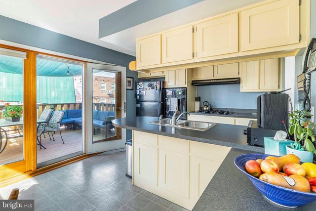 6808 HENRY AVE, Philadelphia, PA 19128