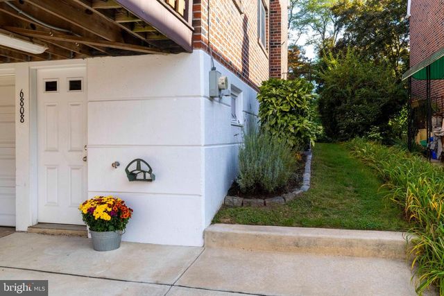 6808 HENRY AVE, Philadelphia, PA 19128
