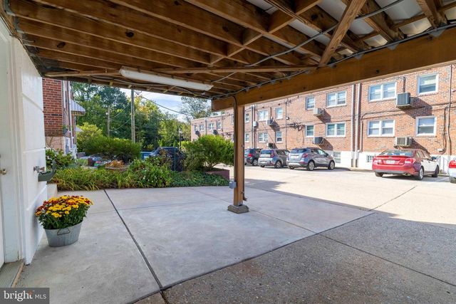 6808 HENRY AVE, Philadelphia, PA 19128