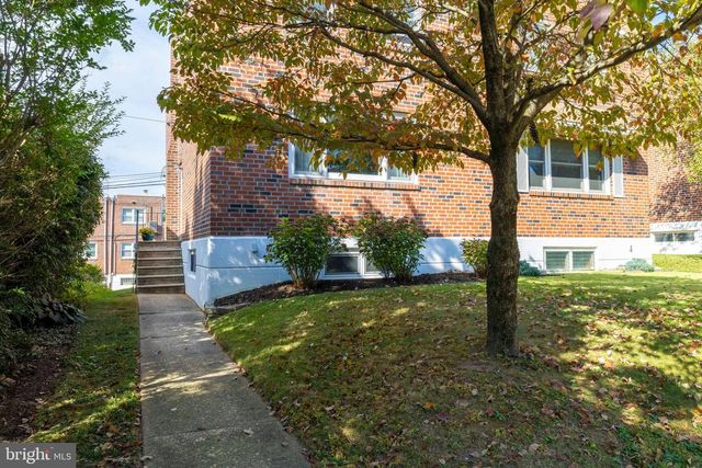 6808 HENRY AVE, Philadelphia, PA 19128