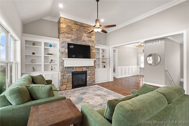 1739 Augusta Parkway, Henryville, IN 47126