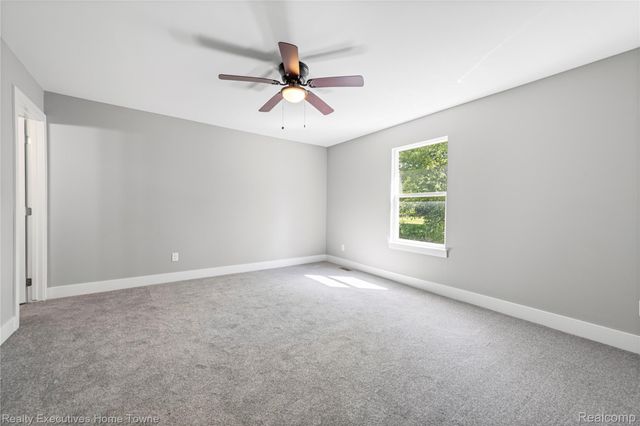 303 Hidden Harbor 2, Marine City, MI 48039