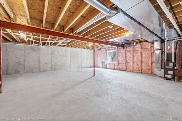 303 Hidden Harbor 2, Marine City, MI 48039