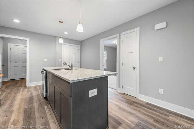 303 Hidden Harbor 2, Marine City, MI 48039