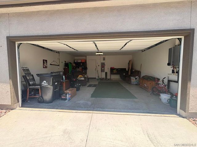 312 Zest Lane, Fallbrook, CA 92028