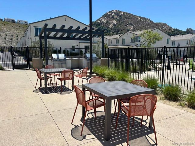 312 Zest Lane, Fallbrook, CA 92028