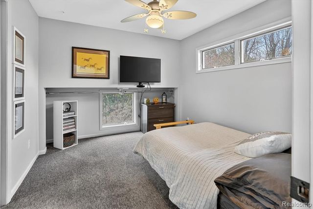 552 N Mckinley Road, Flushing, MI 48433
