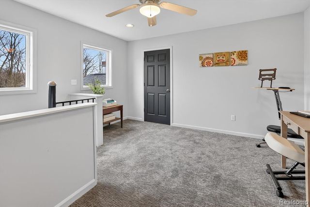 552 N Mckinley Road, Flushing, MI 48433
