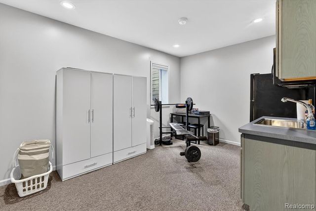 552 N Mckinley Road, Flushing, MI 48433