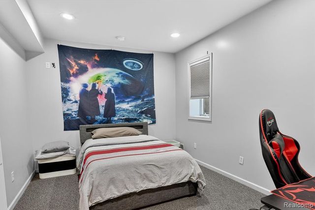 552 N Mckinley Road, Flushing, MI 48433