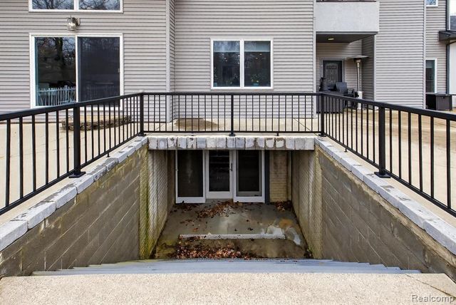 552 N Mckinley Road, Flushing, MI 48433
