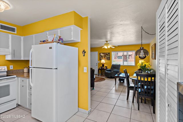 1903 S Avenida Prado, Tucson, AZ 85710