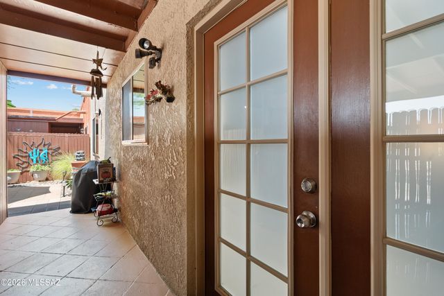 1903 S Avenida Prado, Tucson, AZ 85710