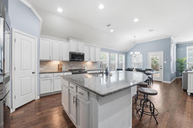 4310 Bearberry Avenue, Baytown, TX 77521