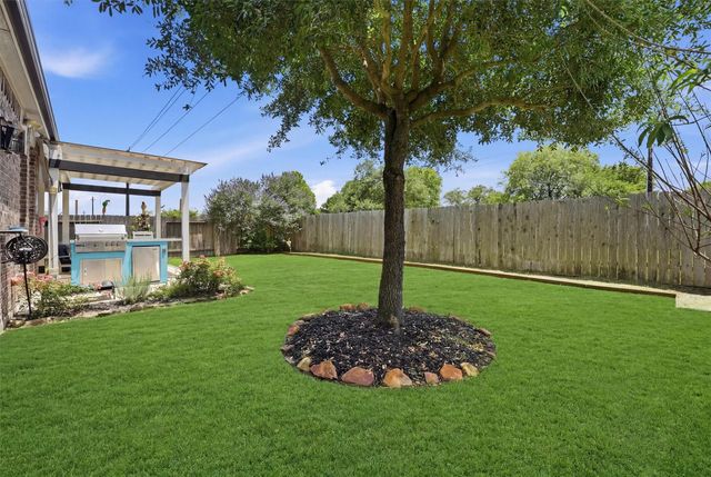 4310 Bearberry Avenue, Baytown, TX 77521