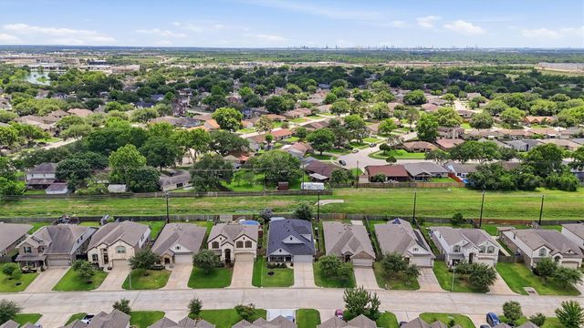 4310 Bearberry Avenue, Baytown, TX 77521