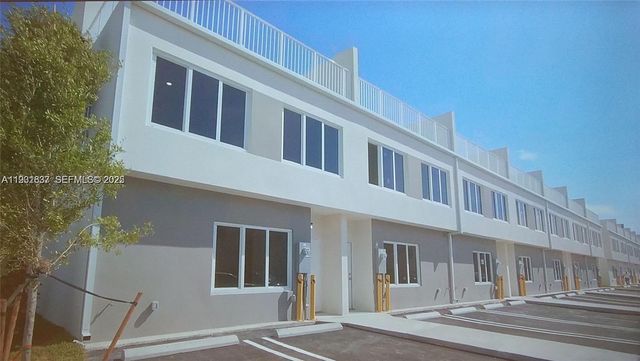 25810 SW 144th Ave, Homestead, FL 33032