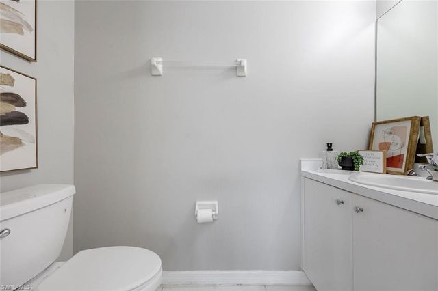 1338 Weeping Willow CT, Cape Coral, FL 33909