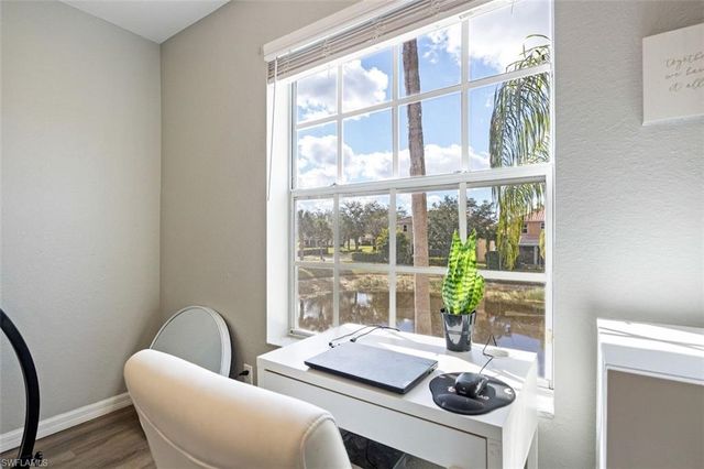 1338 Weeping Willow CT, Cape Coral, FL 33909