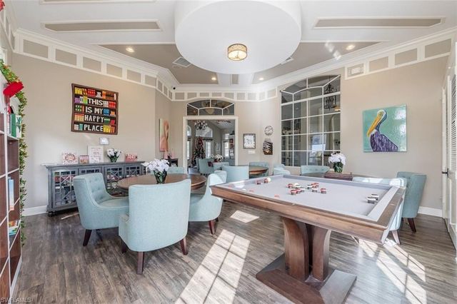 1338 Weeping Willow CT, Cape Coral, FL 33909