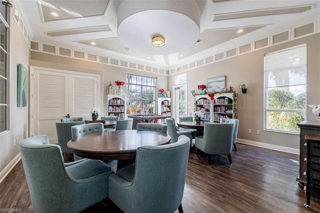 1338 Weeping Willow CT, Cape Coral, FL 33909