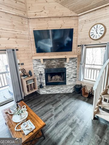 185 Walnut Ridge Drive, Cleveland, GA 30528