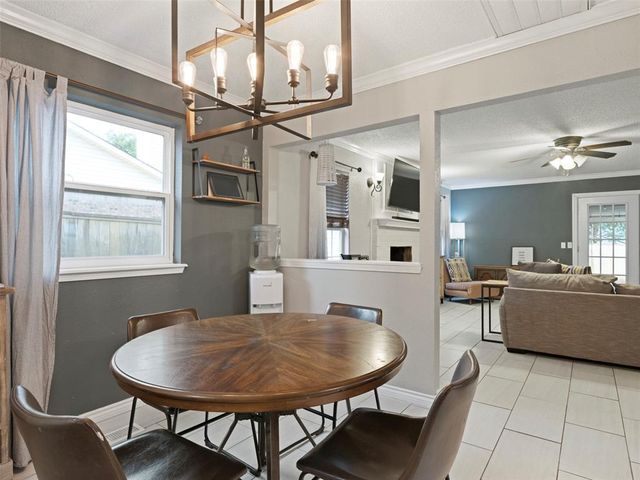 1032 SE 8th Street, Moore, OK 73160