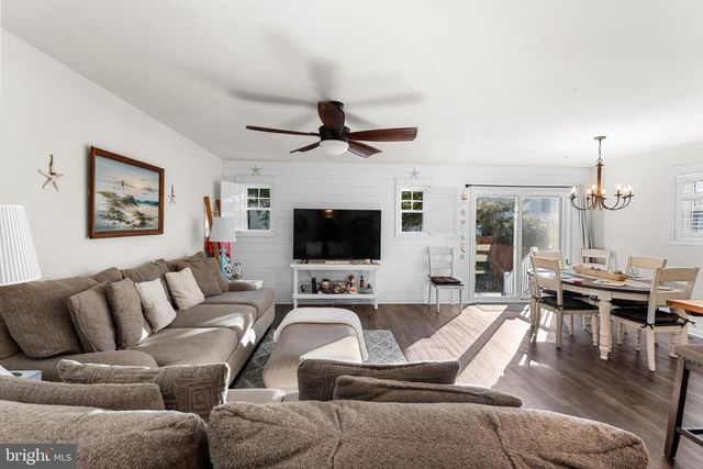 305 142ND ST, Ocean City, MD 21842